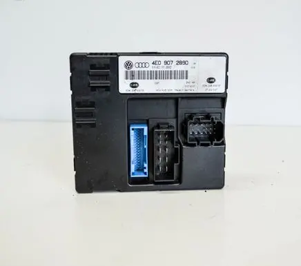 Audi A8 S8 D3 4E Central body control module 4E0907289D