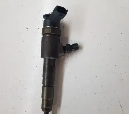 Citroen C4 II Picasso Fuel injector 0445110340