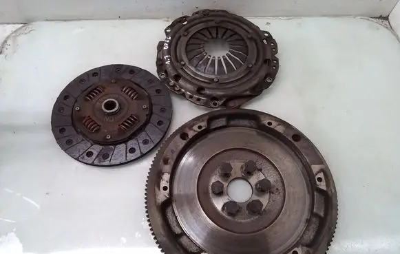 Opel Astra G Clutch set kit 121862532102
