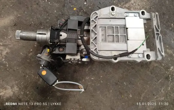 Audi TT Mk1 Steering wheel axle 8Z0971824J 50113680