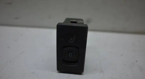 Volkswagen PASSAT B5 Seat heating switch 3B0963563C