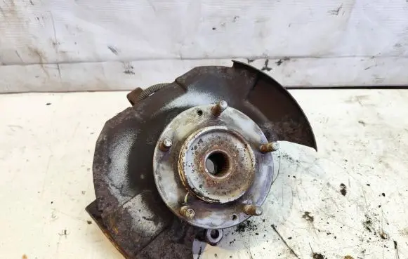 KIA Sorento Front wheel hub