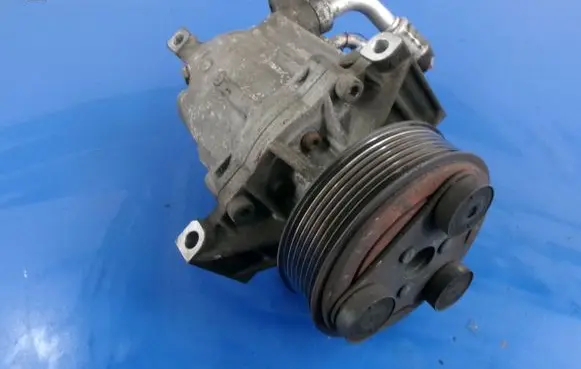 Nissan Tiida C11 Air conditioning (A/C) compressor (pump) 92600CJ70B