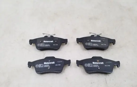 Ford Focus Brake pads (rear) ME3M5J2M008AA