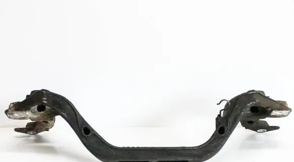 Volkswagen Touareg I Front subframe 7L6199207