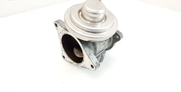 Audi A3 S3 8P EGR valve 038129637D