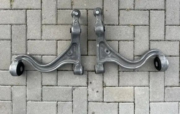 Porsche 911 Front control arm