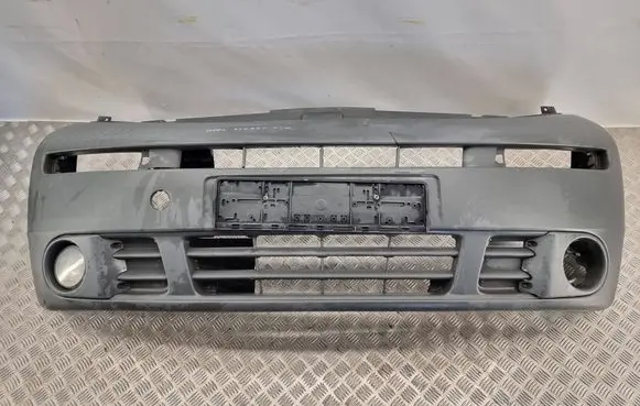 Opel Vivaro Front bumper 