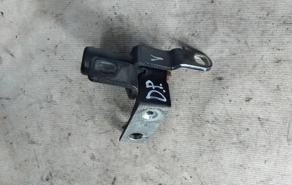 Ford Galaxy Front door upper hinge a046575