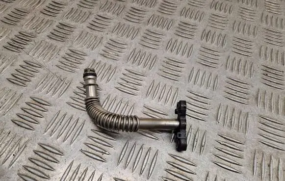Peugeot 308 Turbo turbocharger oiling pipe/hose