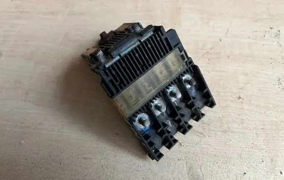 Mitsubishi Colt Fuse module