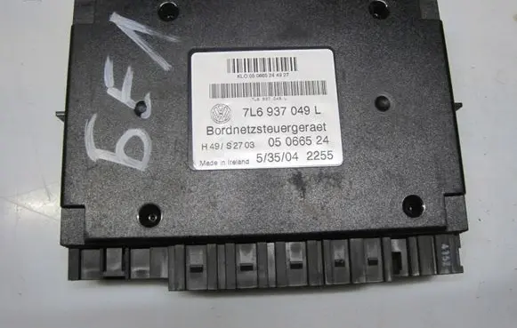 Volkswagen Touareg I Comfort/convenience module 7L6937049L