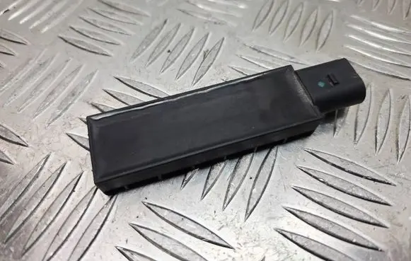 Volkswagen e-Golf Keyless system antenna 5Q0962131