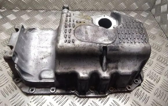 Volkswagen Golf V Oil sump 03C103603J