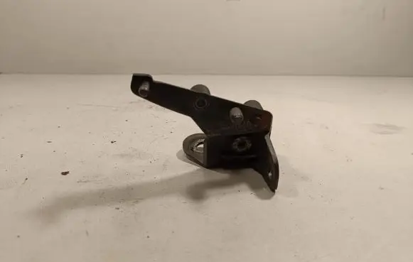 Jaguar XF X260 Fender mounting bracket GX6316290AB