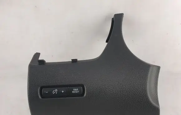 Nissan X-Trail T32 Dashboard glove box trim 684104CC0AB