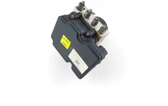 Tesla Model 3 ABS Pump 1044745-00-B 104474500B 1103541-00-A