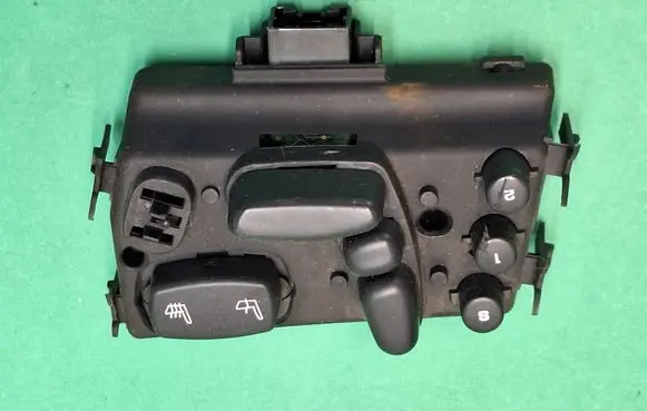 Chrysler Pacifica Seat control switch 0YD13TRMAC