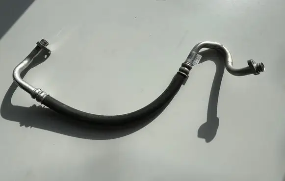 Opel Combo E Air conditioning (A/C) pipe/hose 9809171080 11072018