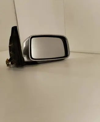Mitsubishi Lancer Front door electric wing mirror E1010496 E1010838