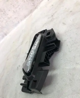 Peugeot 2008 II Front door interior handle 98201553vv