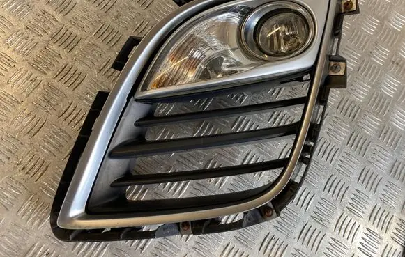 Mazda CX-7 Front bumper lower grill EH6450C21 21041606