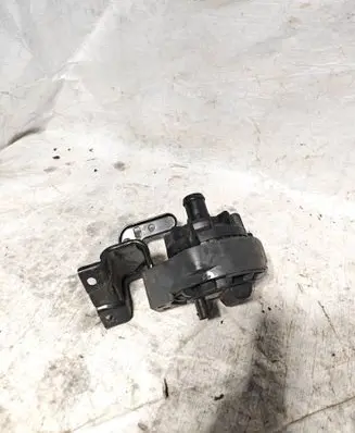 Volkswagen ID.3 Electric auxiliary coolant/water pump 1EA965567