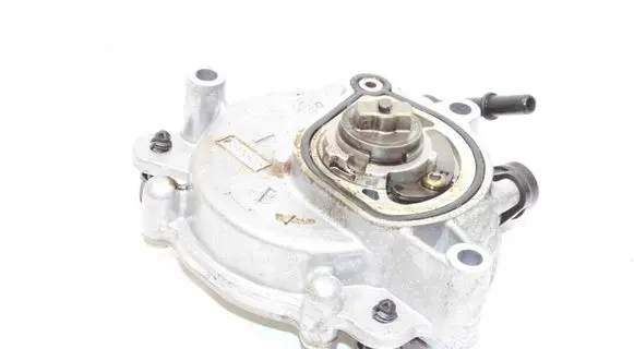 Ford Focus Vacuum pump H6BG2A451AC