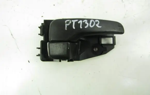 Mitsubishi Lancer Rear door interior handle 
