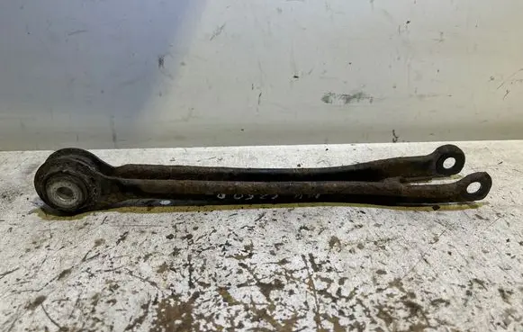 Mercedes-Benz C W205 Rear control arm