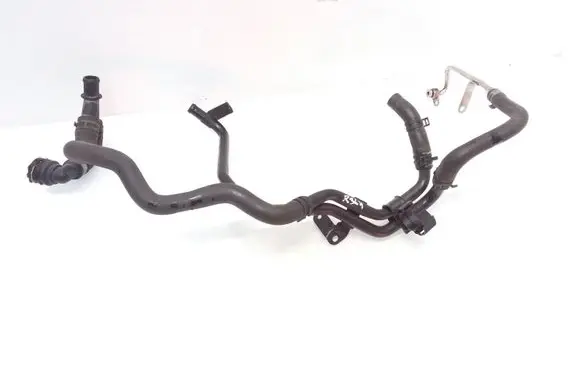 Engine coolant pipe/hose