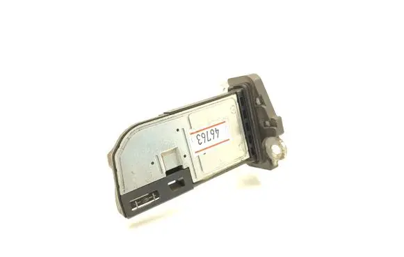 Toyota Avensis T270 Mass air flow meter 22204-26010