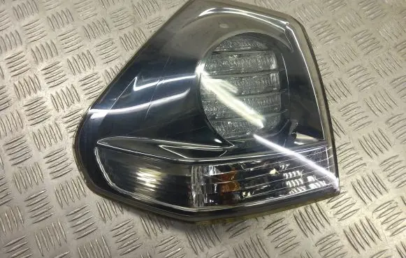 Lexus RX 330 - 350 - 400H Rear/tail lights