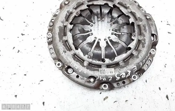 Nissan Juke I F15 Pressure plate 302050418R 0322 K5264