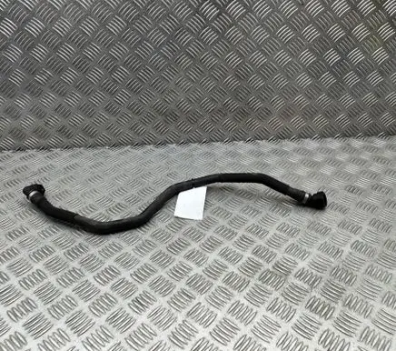 BMW 5 F10 F11 Engine coolant pipe/hose 8506091