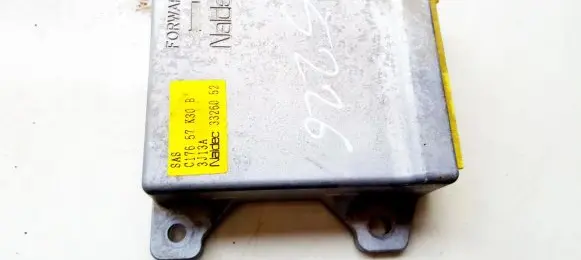 Mazda Premacy Airbag control unit/module C17657K30B 3326052