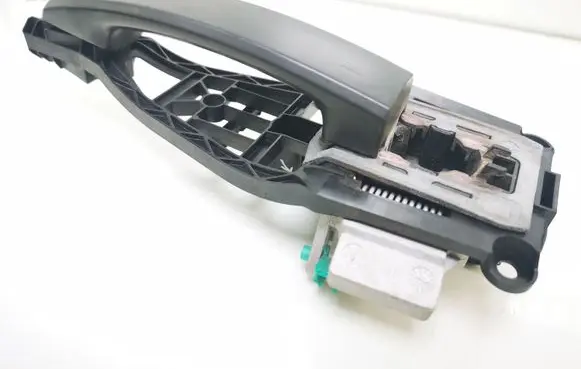 Opel Zafira B Front door exterior handle 24463526 355161