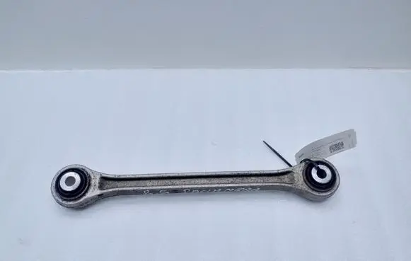Rear control arm