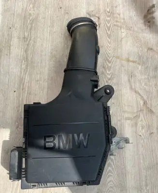 BMW 3 E92 E93 Air filter box 7599284 13717599284