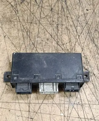 BMW 7 E38 Comfort/convenience module 61358352062 8352062 05071710
