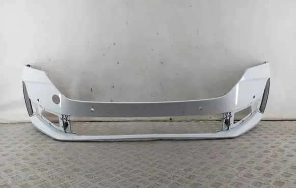 Skoda Octavia Mk4 Front bumper 5E3807221L