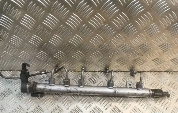 Mercedes-Benz A W169 Fuel main line pipe 640070235001 A640070235001