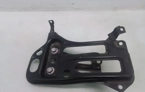 Battery tray