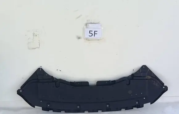Lexus RX 450H Front bumper skid plate/under tray 5261848021