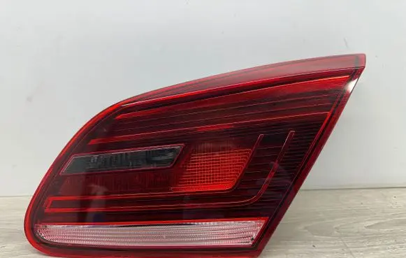 Volkswagen PASSAT CC Tailgate rear/tail lights 3C8945308S 81180201 829845308S000