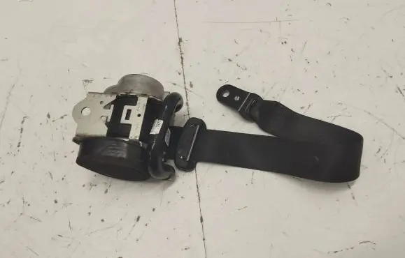 Mercedes-Benz GLA H247 Rear seatbelt a2478603502