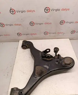 Nissan Navara D40 Front lower control arm/wishbone 54500