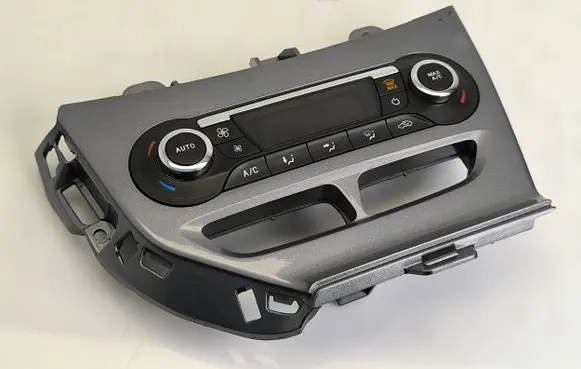 Ford Focus Climate control unit BM5T18C612CJ 0259A W18A39402
