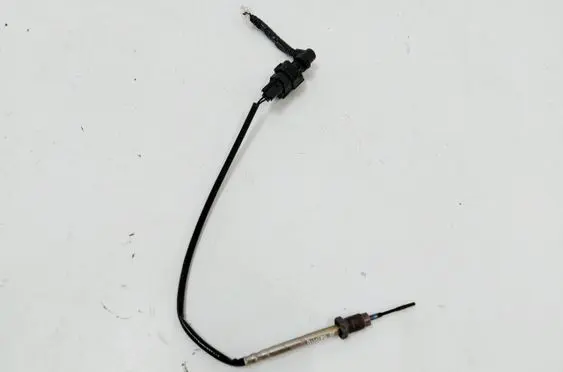Dacia Duster III Exhaust gas temperature sensor 8202137500