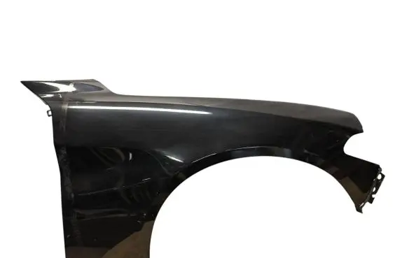 Alfa Romeo Giulia Fender